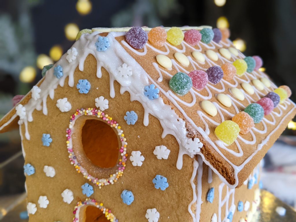 gingerbread house decorations