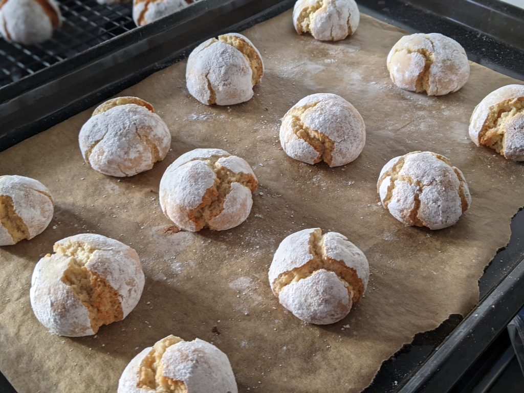 baked soft amaretti biscuits
