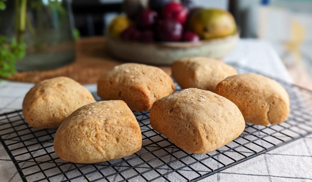 gluten free crusty bread rolls recipe