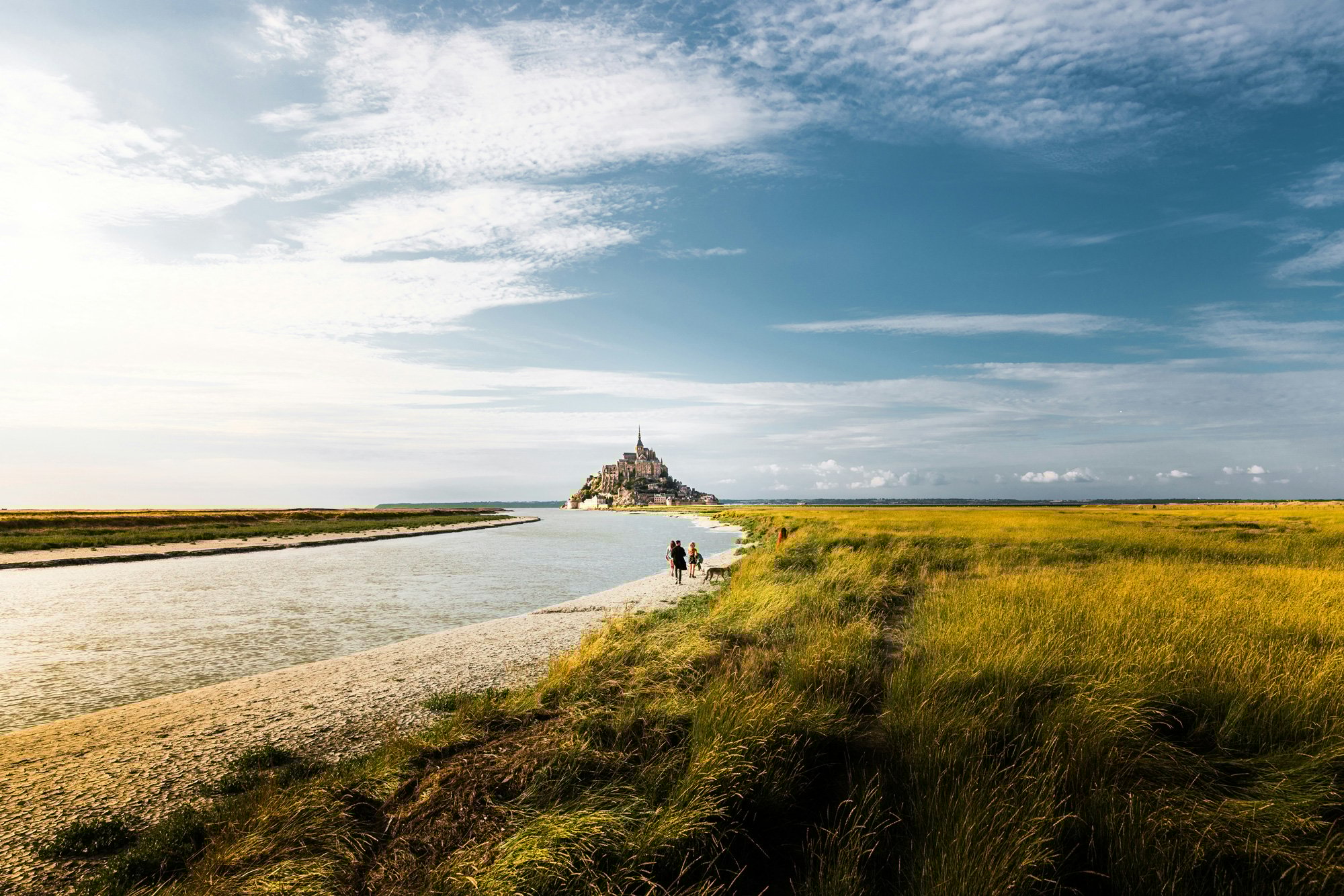 simon-spring-eLrn5ssnIGo-unsplash